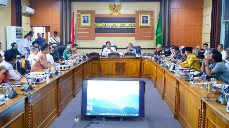 Pemkab Muba Perjuangkan Payung Hukum Pengelolaan Minyak Tradisional