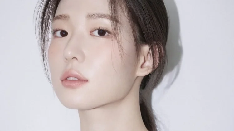 Susul Lee Jong Suk, Choi Yoon Ji Dipastikan Mundur dari Drama "Iseop's Romance"