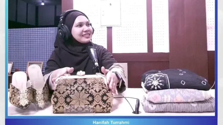 Galeri Hanifah Turrahmi: Merawat Warisan Wastra Palembang di Era Digital