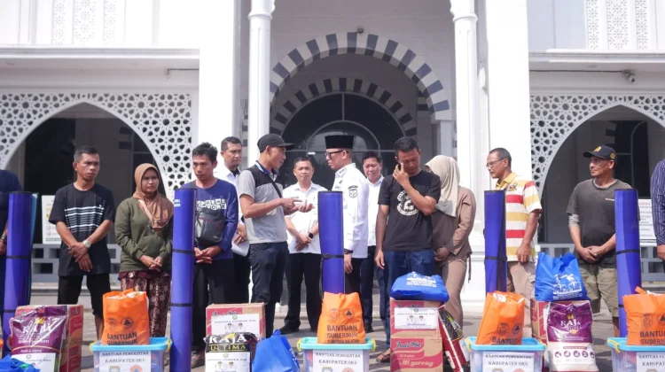 Pemkab OKU Salurkan Bantuan untuk Korban Kebakaran Kemalaraja