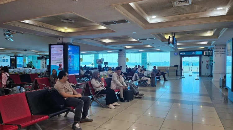 Jarak Pandang Terbatas, Empat Pesawat di Bandara Palembang Terlambat Mendarat