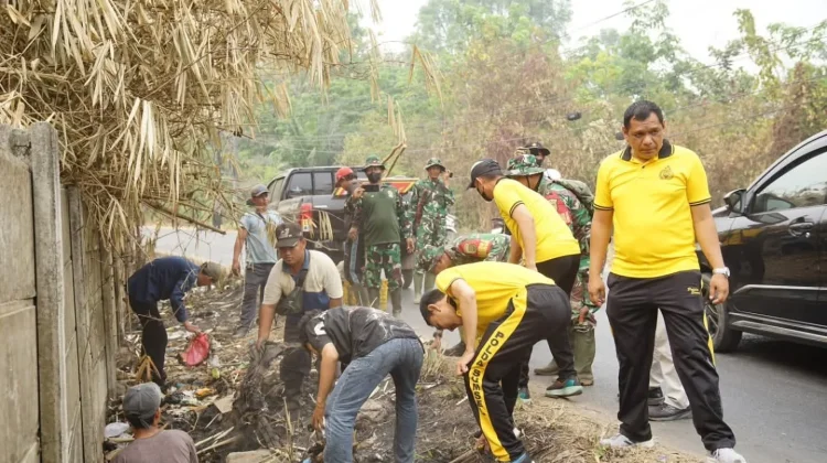Pemerintah dan Warga Bersama Tata Kawasan Talang Keramat dari Persoalan Sampah