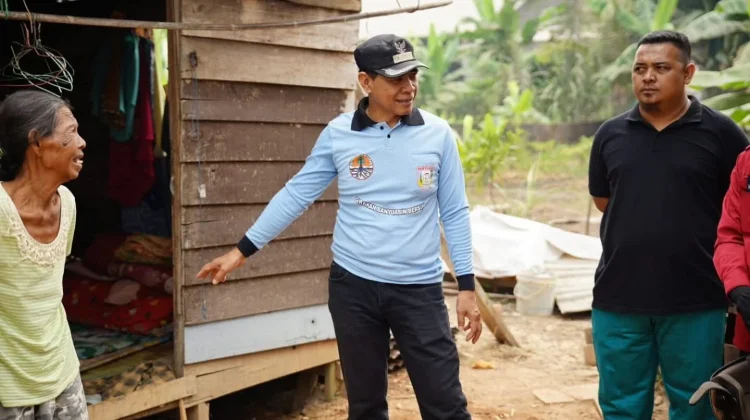 Camat Talang Kelapa Datangi Warga Lewat Program Jumat Betandang