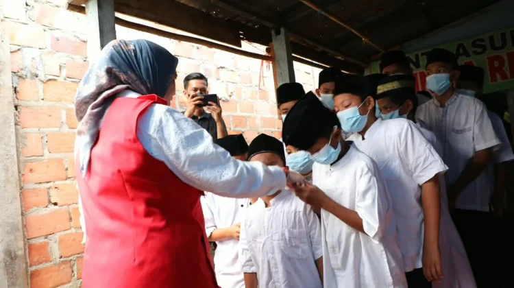 Kunjungi Panti Asuhan, PMI Palembang Komitmen Perkuat Kepedulian Sosial