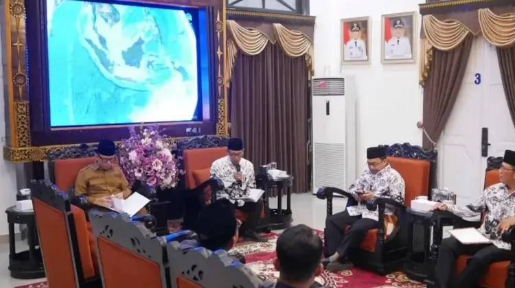 Bupati OKU Dorong PGRI Perkuat Kompetensi dan Literasi Guru