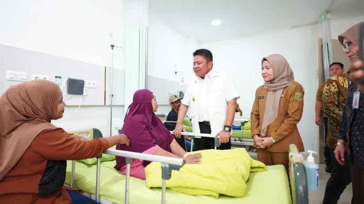 Bantuan BSB, RSKMM Binar Layani Operasi Mata Gratis bagi Warga Sumsel