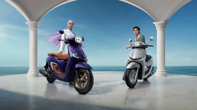 Honda Stylo 160 Makin Mewah lewat Glam Grey dan Royal Violet