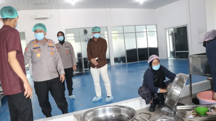 Kapolres Musi Rawas Pantau Kesiapan Makanan Bergizi bagi Pelajar - RRI ...