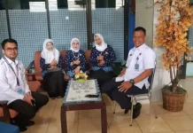 Cara Menjalin Hubungan Baik dengan Rekan Kerja