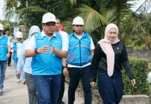 PLN Pasang 4,63 KM Jaringan di Pulau Semambu