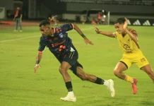 Octovianus Otto Kapisa Cetak Gol Perdana, Momen Spesial Lawan Sriwijaya FC