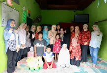 Ramadan Jadi Momentum DWP Diskominfo Palembang Berbagi