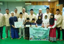 Safari Ramadan, PGE Lumut Balai Santuni Anak Yatim dan Bagikan Al-Qur’an