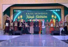 Dekranasda Sumsel Gelar Parade Busana Muslim Kriya Sriwijaya