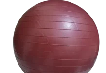 Latihan Gym Ball Bantu Keseimbangan dan Postur