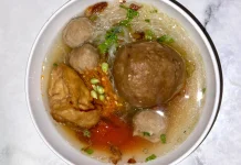 Makan Bakso saat Lebaran, Perhatikan Porsinya