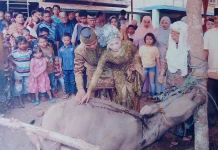 Warga Pedamaran Lestarikan Tradisi Mepek