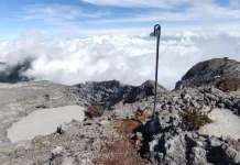 Gunung Dempo Erupsi, Jalur Pendakian Resmi Ditutup