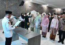 Lantik 12 Kepala Madrasah, Kakanwil Tekankan Pendidikan Akhlak