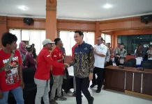 Buruh OKI Sampaikan Tujuh Tuntutan lewat Dialog May Day