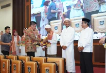 Gubernur Sumsel Resmikan Travel Haji Umroh Al-Mukhtar