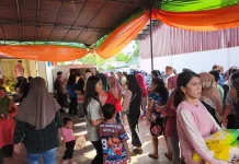 Warga Antusias Belanja di Pasar Murah Sako