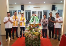 Waisak, Yabuddhi Sumsel Gelar Tradisi Yi Fo, Pemandian Rupang Bayi Siddharta