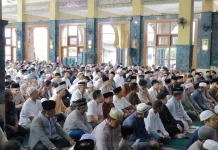 Ratusan Jamaah Padati Masjid Darussaid saat Sholat Id