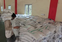 Desa Pangkalan Benteng Terima Bantuan Pangan untuk Ratusan Warga