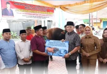 Iduladha 2026, Warga OKU Timur Terima Sapi Kurban Presiden