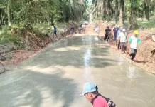 Bupati Muba Gerakkan Swasta dan Warga Cor Jalan Antar Kecamatan