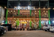 Kampung Kecil Jadi Destinasi Kuliner Favorit Keluarga di Palembang