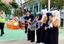 Masuk SMAN 10 OKU, Polsek Lengkiti Beri Warning Soal Judol dan Napza