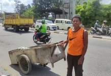 Bertahan 15 Tahun, Dahlan Ubah Barang Rongsok Jadi Cuan Demi Keluarga