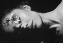 Ariana Grande Bagikan Teaser Music Video Petal