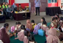 Bandara SMB II Palembang Ajak Anak TK Kenal Dunia Penerbangan