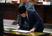 Paripurna DPRD, Gubernur Sumsel Tegaskan Tata Kelola APBD Akuntabel
