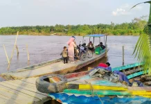 Ketek Penyeberangan Jalur 13 Masih Diburu Warga Meski Ada Jembatan