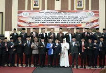 Pelantikan PAW DPRD, Askolani Dorong Sinergi Percepat Pembangunan