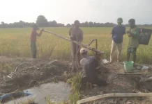 Niat Cari Air saat Kemarau, Sumur Bor Petani Banyuasin Diduga Keluar Batu Bara