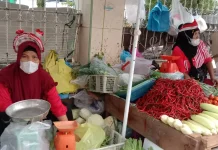 Pedagang Pasar Pahlawan Meriahkan HUT ke-81 RI