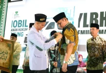 Bupati OKU Timur Terima Penghargaan Dukungan Penguatan Pendidikan Al- Qur'an
