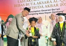 Polda Sumsel Apresiasi Wisuda Akbar 10.000 Santri di Palembang