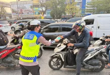 HUT ke-78 Polwan, Polda Sumsel Salurkan Bantuan Dampak Karhutla