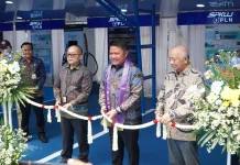 Herman Deru Resmikan SPKLU Center Pertama PLN di Sumatera
