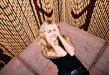 Miley Cyrus Kembali Puncaki Billboard 200