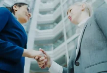 Haptik, Bahasa Sentuhan dalam Komunikasi Nonverbal