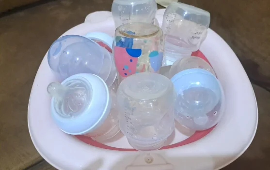 Tips Membersihkan Botol Susu Bayi