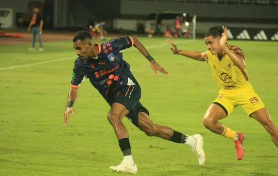 Octovianus Otto Kapisa Cetak Gol Perdana, Momen Spesial Lawan Sriwijaya FC