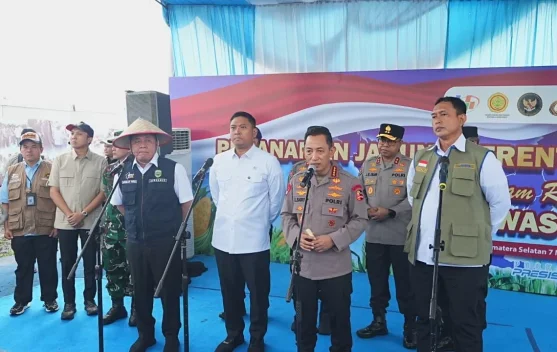 Dukung Ketahanan Pangan, Kapolri Pimpin Tanam Raya Jagung di Ogan Ilir